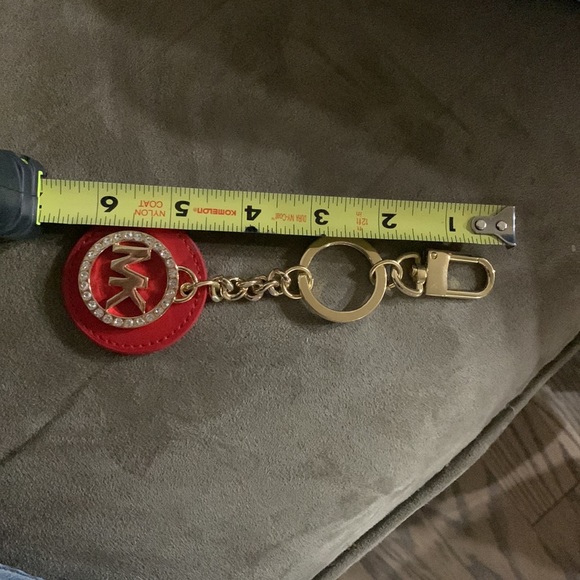 Michael Kors key chain. - Picture 6 of 6